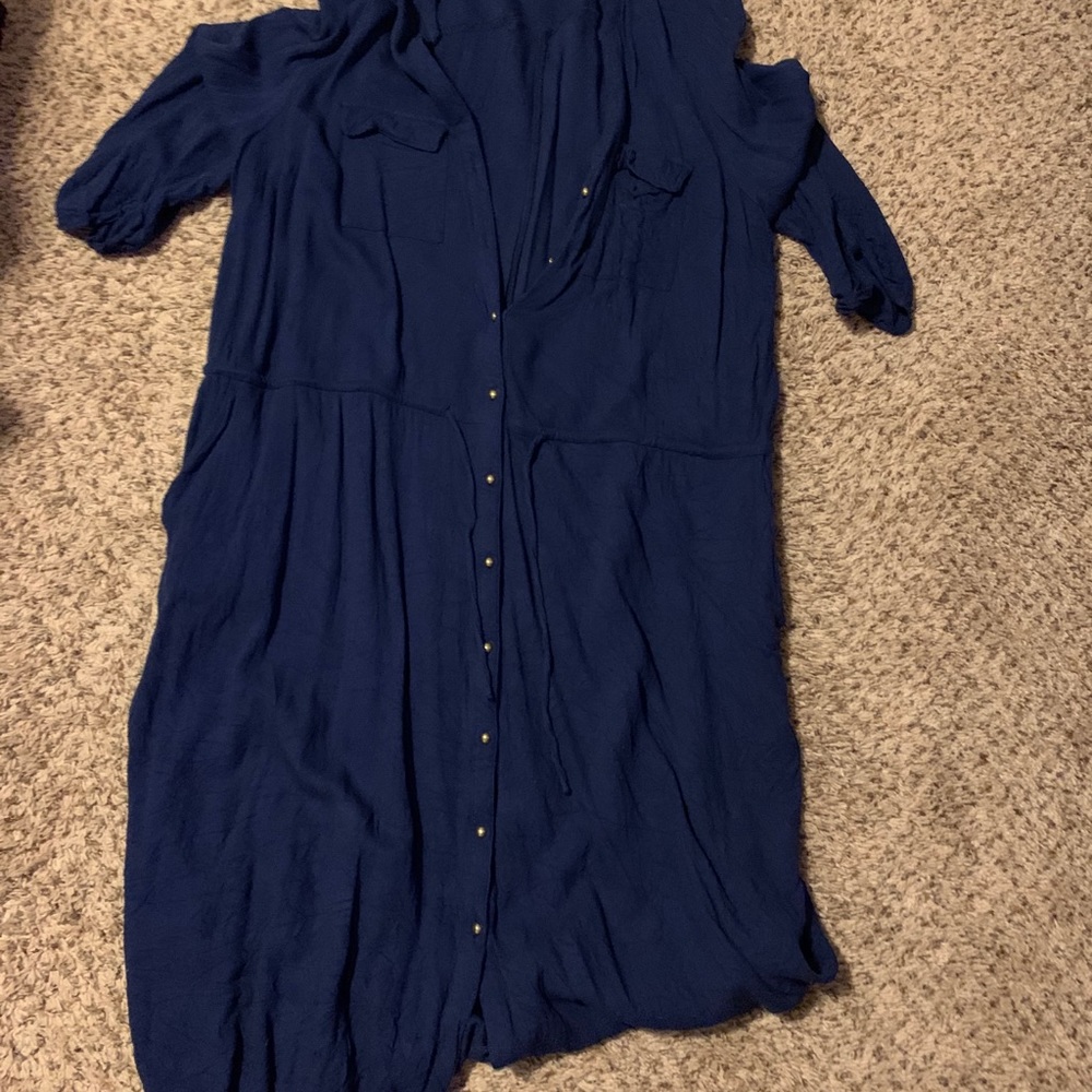 Midi Dress with pockets.